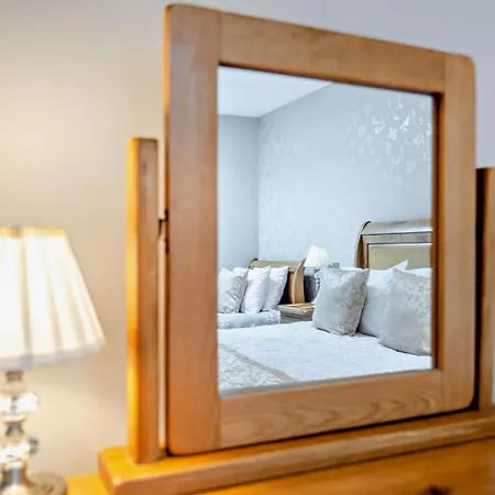 2 Bed In Otley Oc-tchh105 * Timble